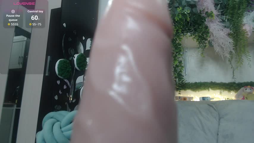 scyrim2 Live Sex December 14, 2025