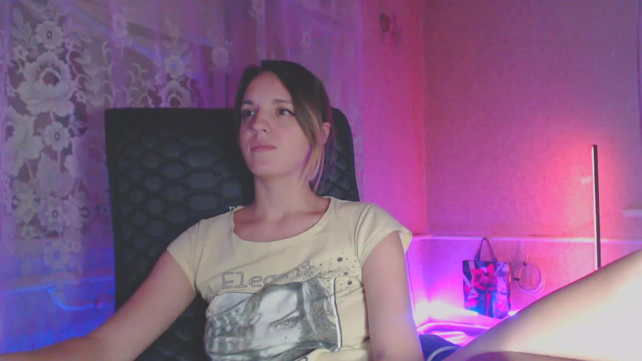 Babymuro4ka Live Sex December 15, 2025