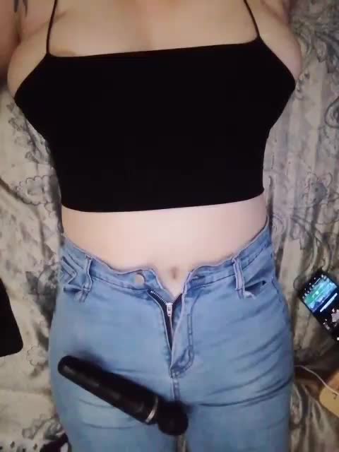 -Tiffany- Live Sex December 17, 2025