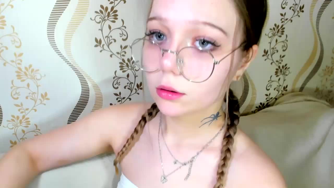 MelMooon Live Sex December 13, 2025