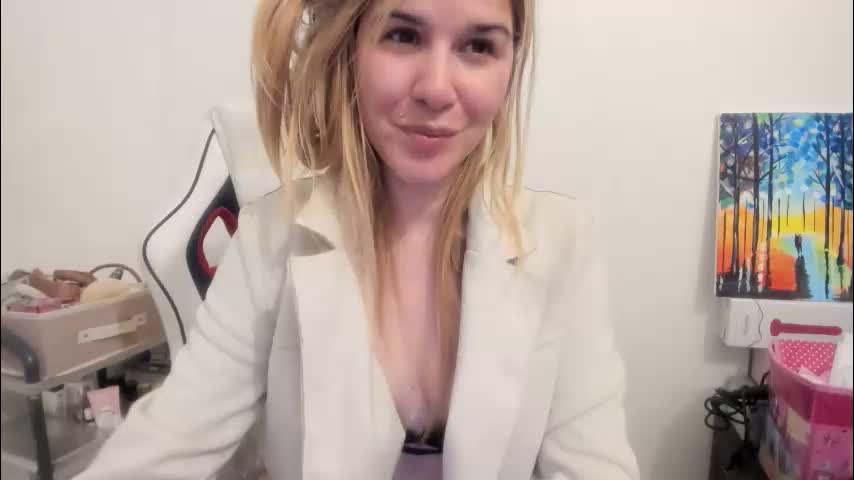 artsyandcraftsy_ Live Sex December 13, 2025