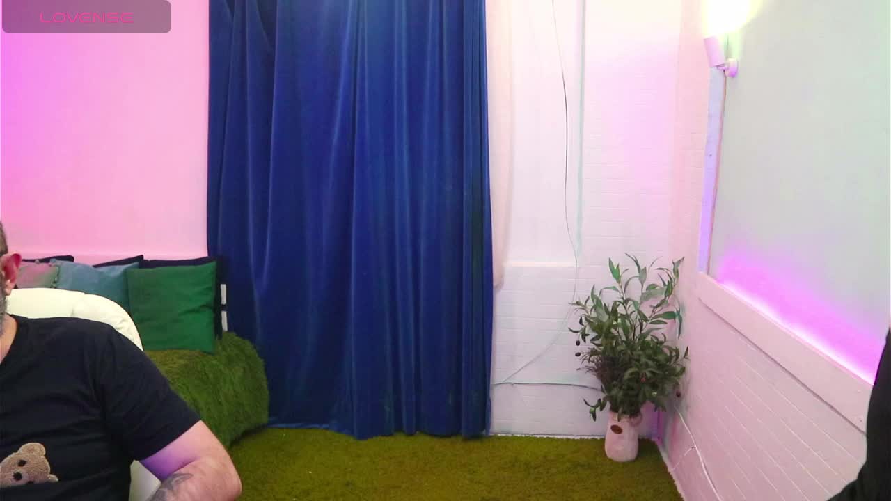 AlisaAleks Live Sex December 18, 2025