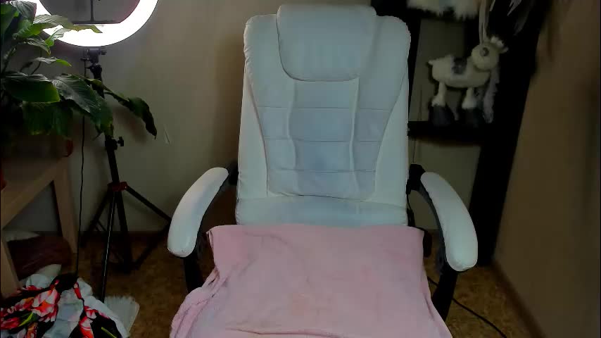 foxy_blond Live Sex December 14, 2025