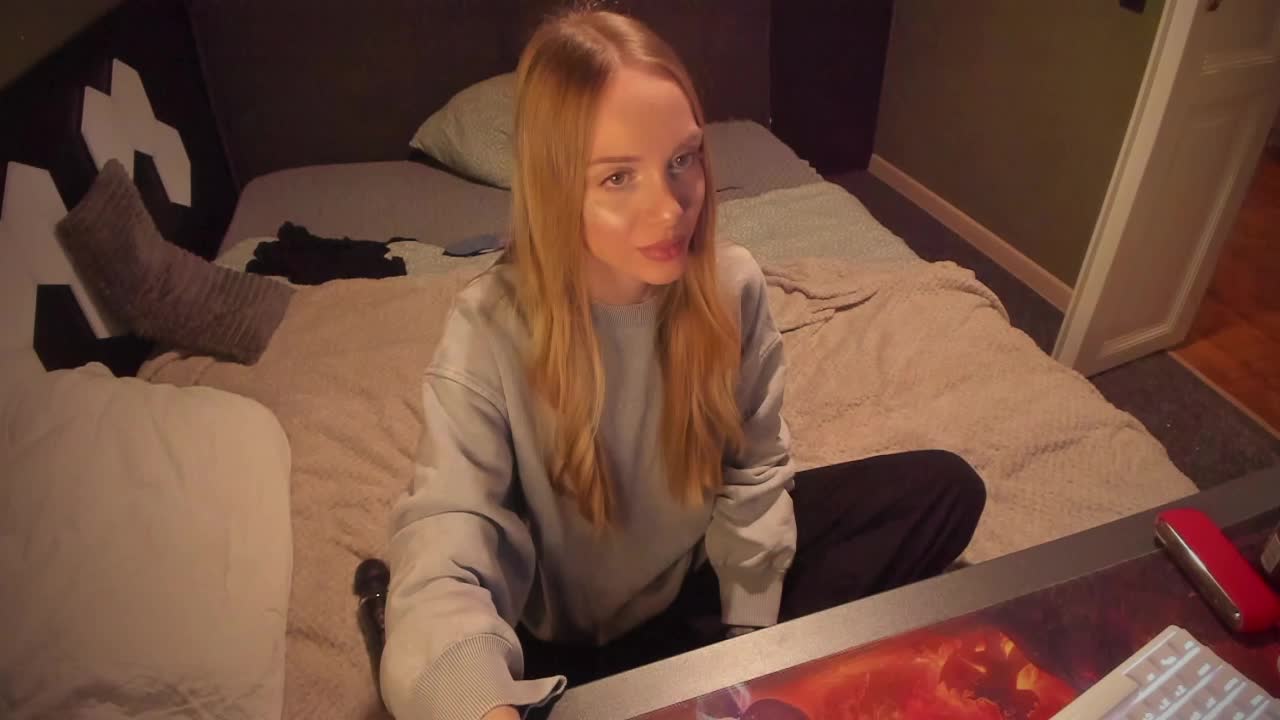 Extramintkiss Live Sex December 12, 2025