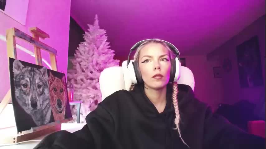 tinykylie Live Sex December 14, 2025