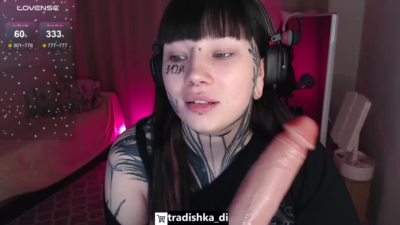 tradishka Live Sex December 13, 2025