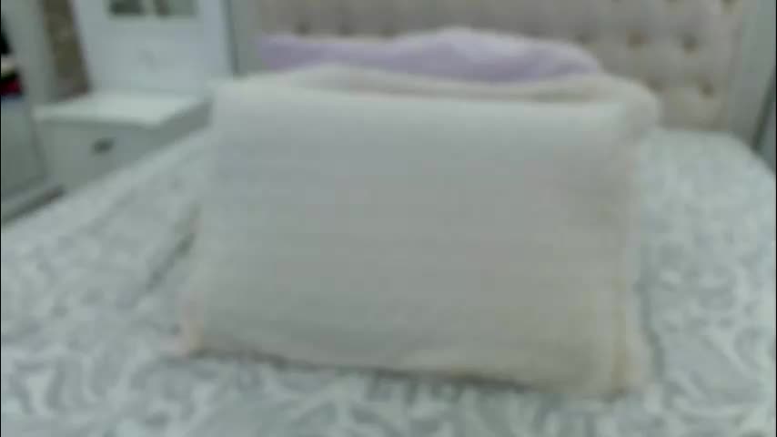 mommy4y Live Sex December 14, 2025