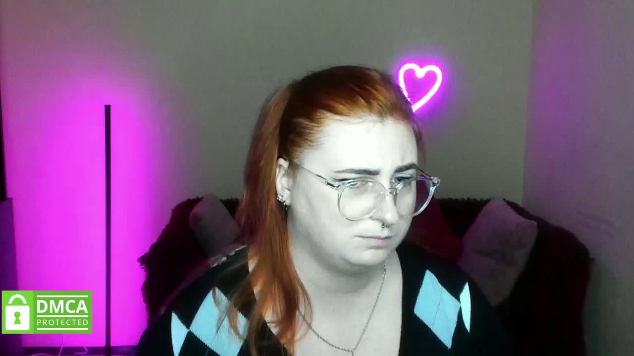 Aliciaredluv Live Sex December 13, 2025