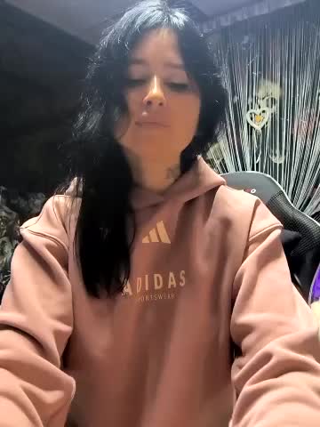 KikiXRed Live Sex December 14, 2025