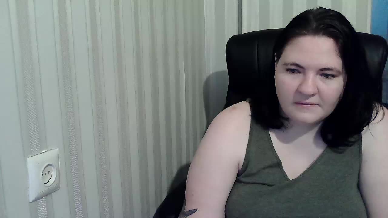 XLisaBlueX Live Sex December 13, 2025