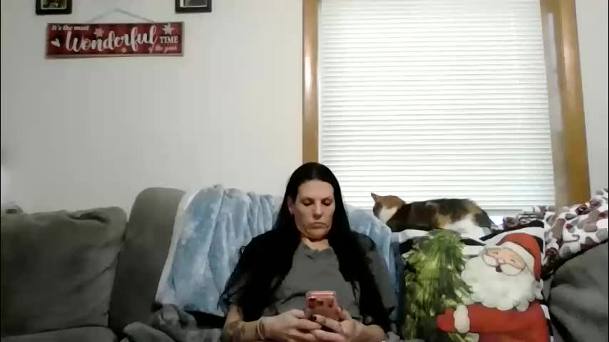 anne12369 Live Sex December 12, 2025