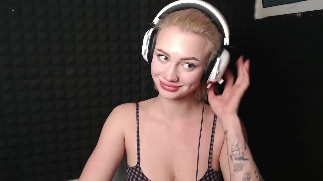 Ice-hot Live Sex December 14, 2025