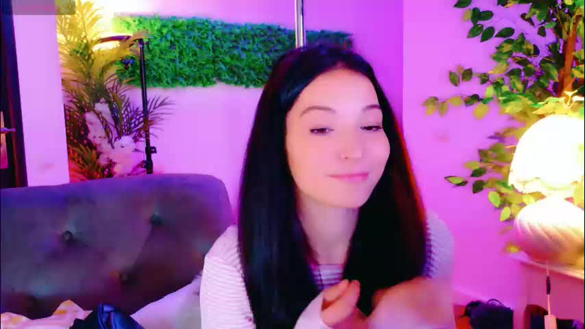 cuteness__girl Live Sex December 12, 2025