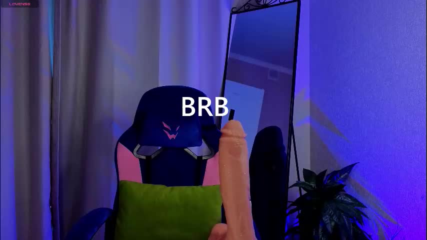 loney__tunes Live Sex December 14, 2025