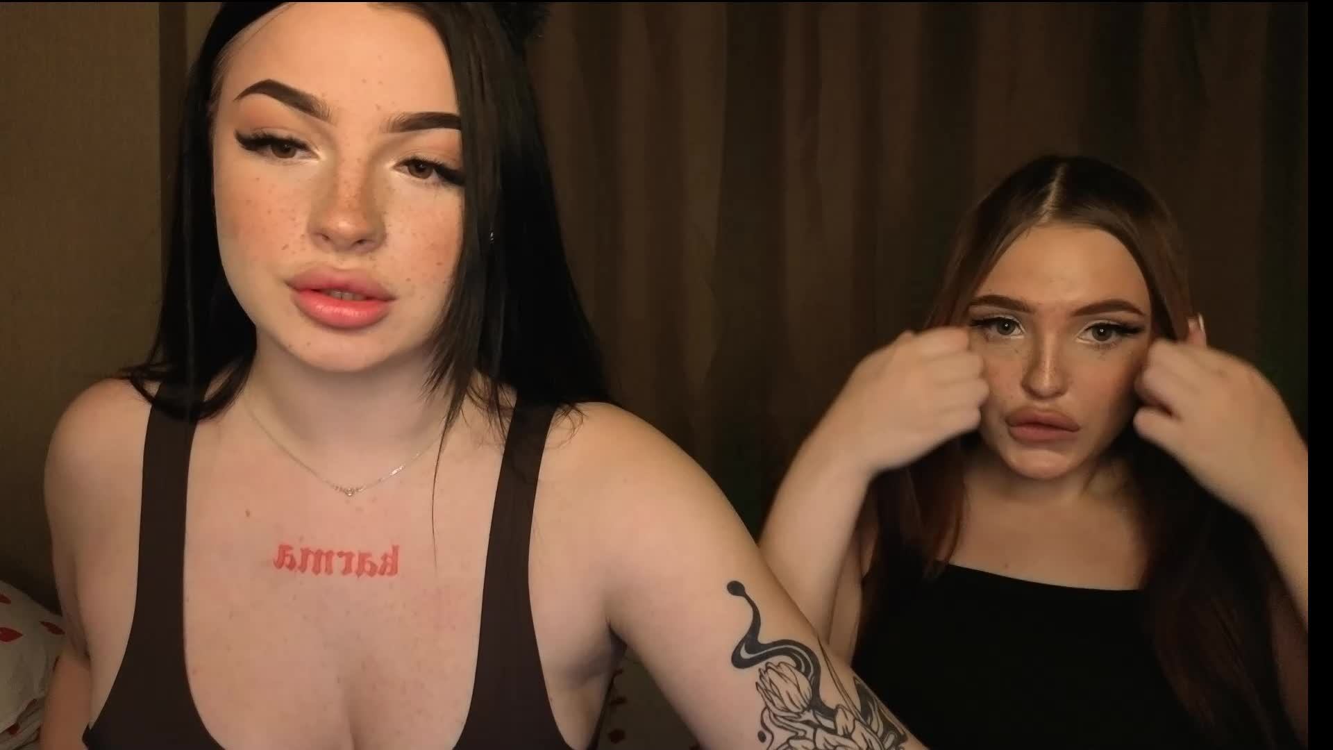 LisaAndDenis Live Sex December 13, 2025