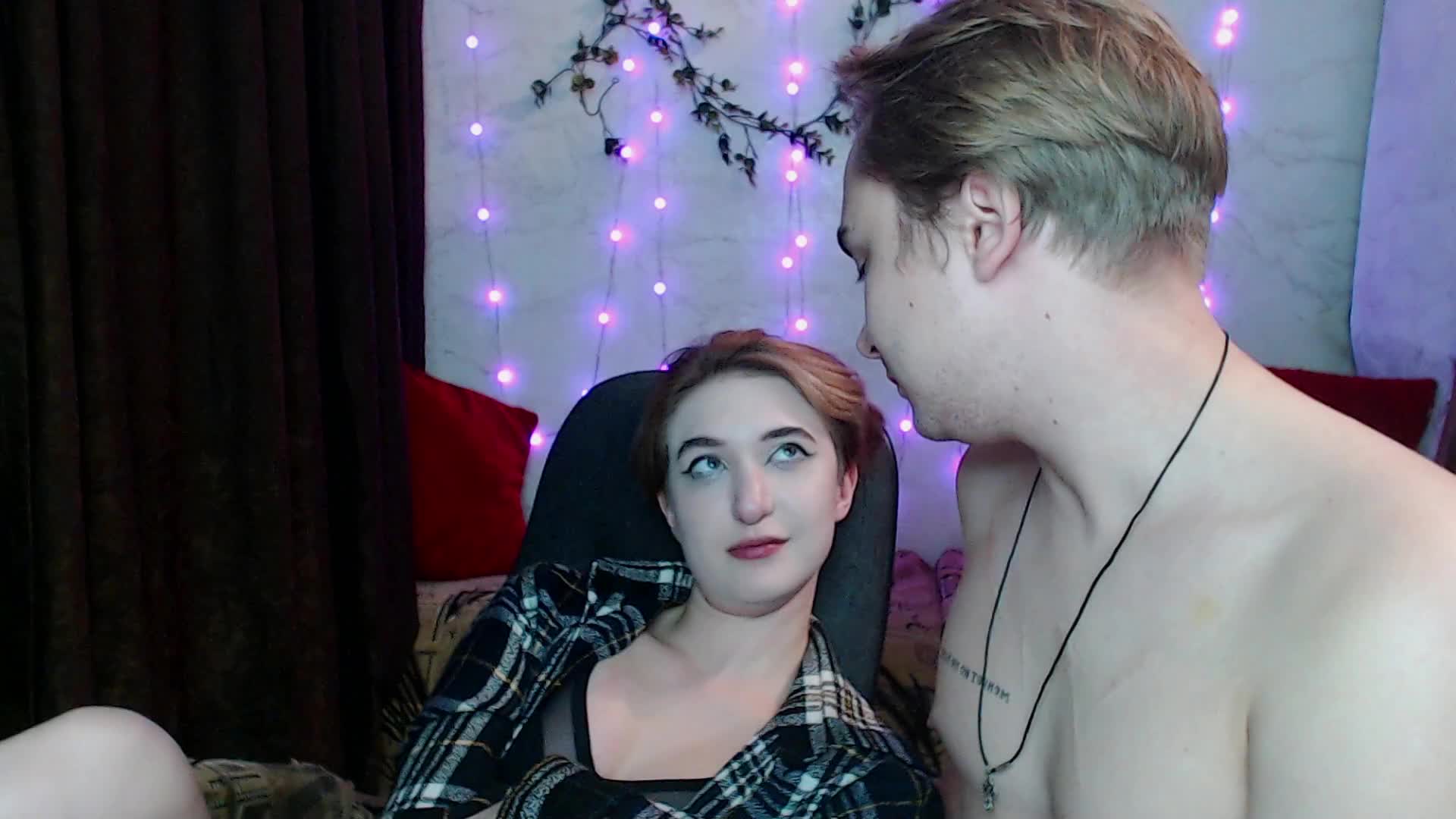 lust444money Live Sex December 17, 2025