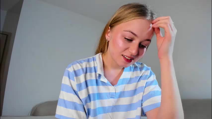 mia_meows Live Sex December 13, 2025