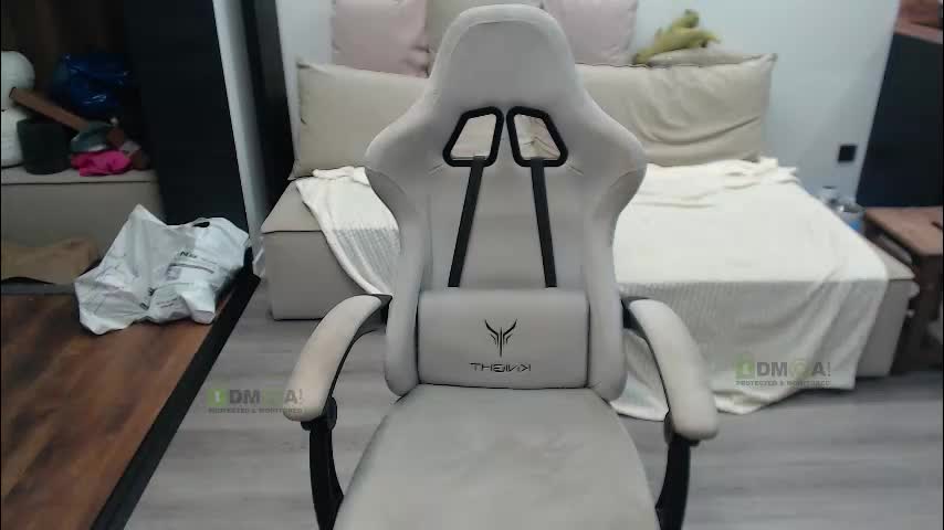 sunny1girl Live Sex December 14, 2025