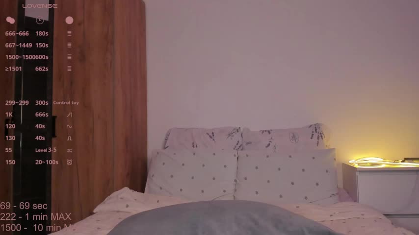 HANNA_MONTANAS Live Sex December 13, 2025