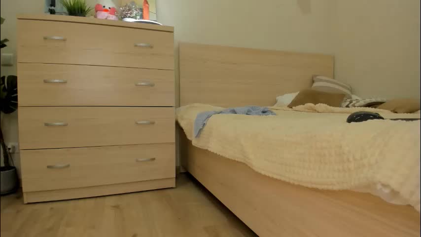 nasslady Live Sex December 13, 2025