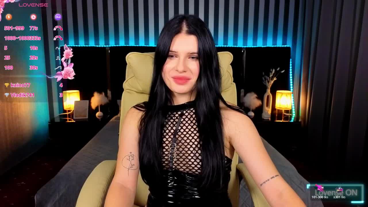 NeylaCharm Live Sex December 14, 2025