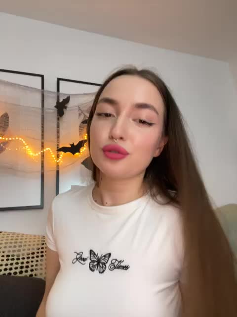 ChloeMeow Live Sex December 13, 2025