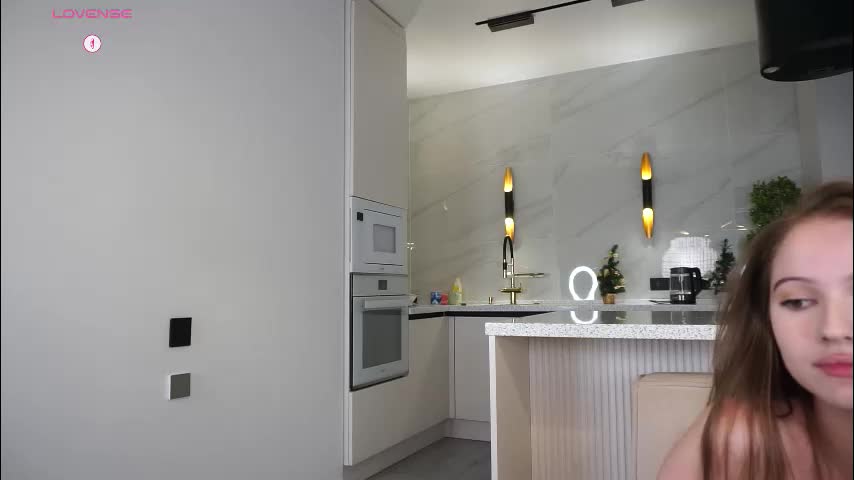 hecola Live Sex December 13, 2025