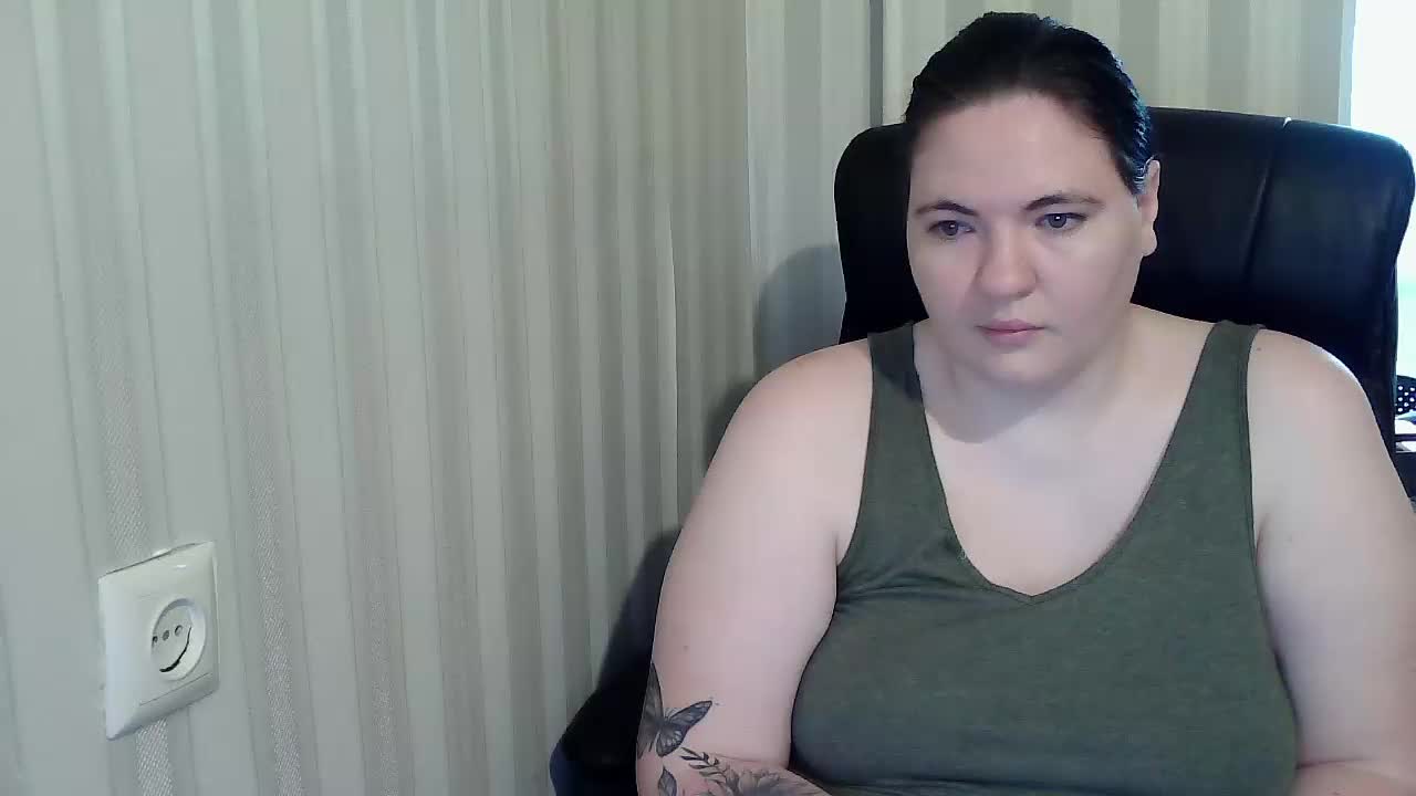 XLisaBlueX Live Sex December 13, 2025