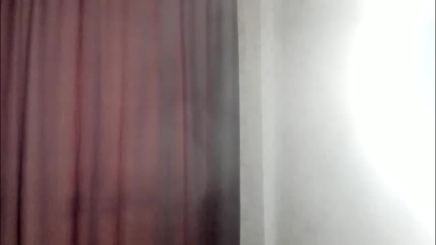 molly_555 Live Sex December 12, 2025