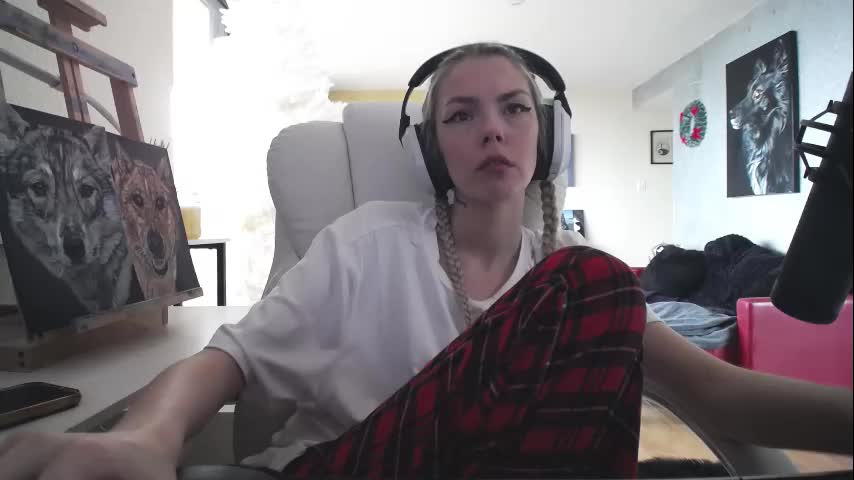 tinykylie Live Sex December 17, 2025