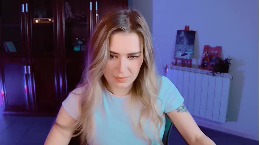 adelloyss Live Sex December 13, 2025