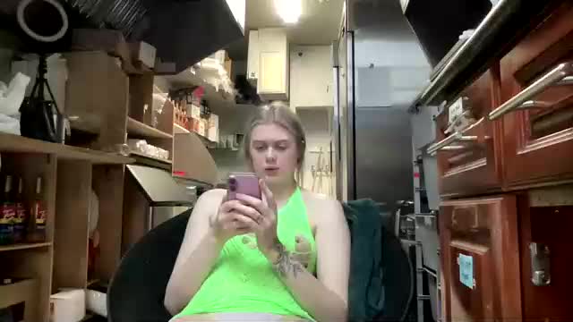 ababyy2901 Live Sex November 12, 2025