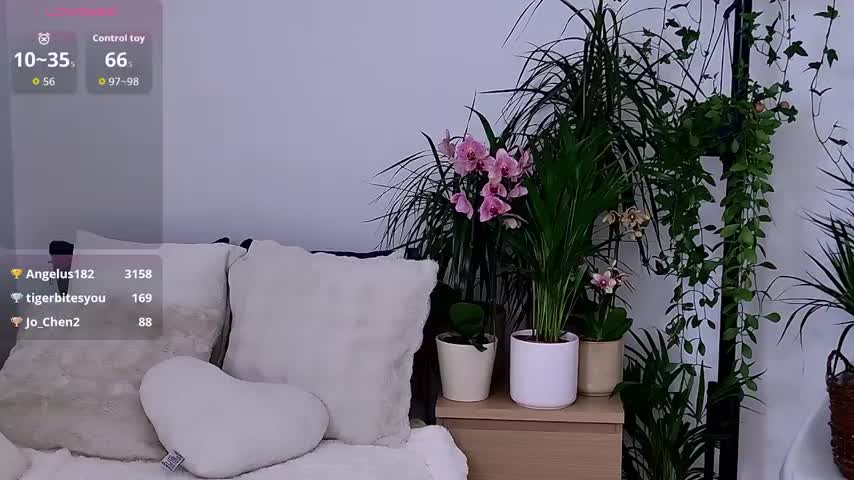 Sophie_Enzo Live Sex 2025.11.12