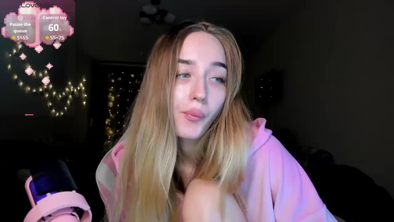 Polikinesis Live Sex November 11, 2025