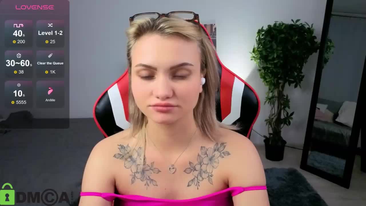 CameronDiaz5 Live Sex November 12, 2025