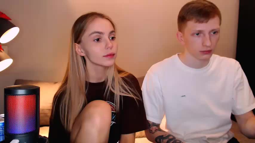 juliaanddima Live Sex December 15, 2025