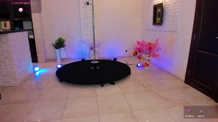 Miss_Elia Live Sex December 13, 2025