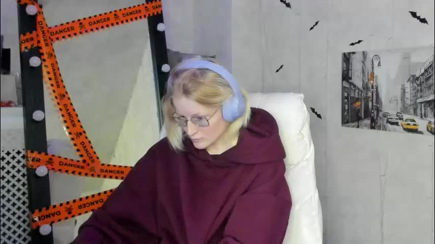 elizabeth_harpper Live Sex December 13, 2025