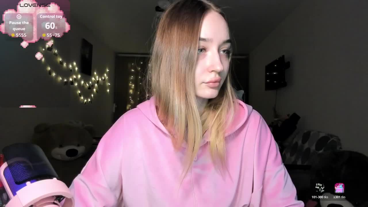 Polikinesis Live Sex November 12, 2025