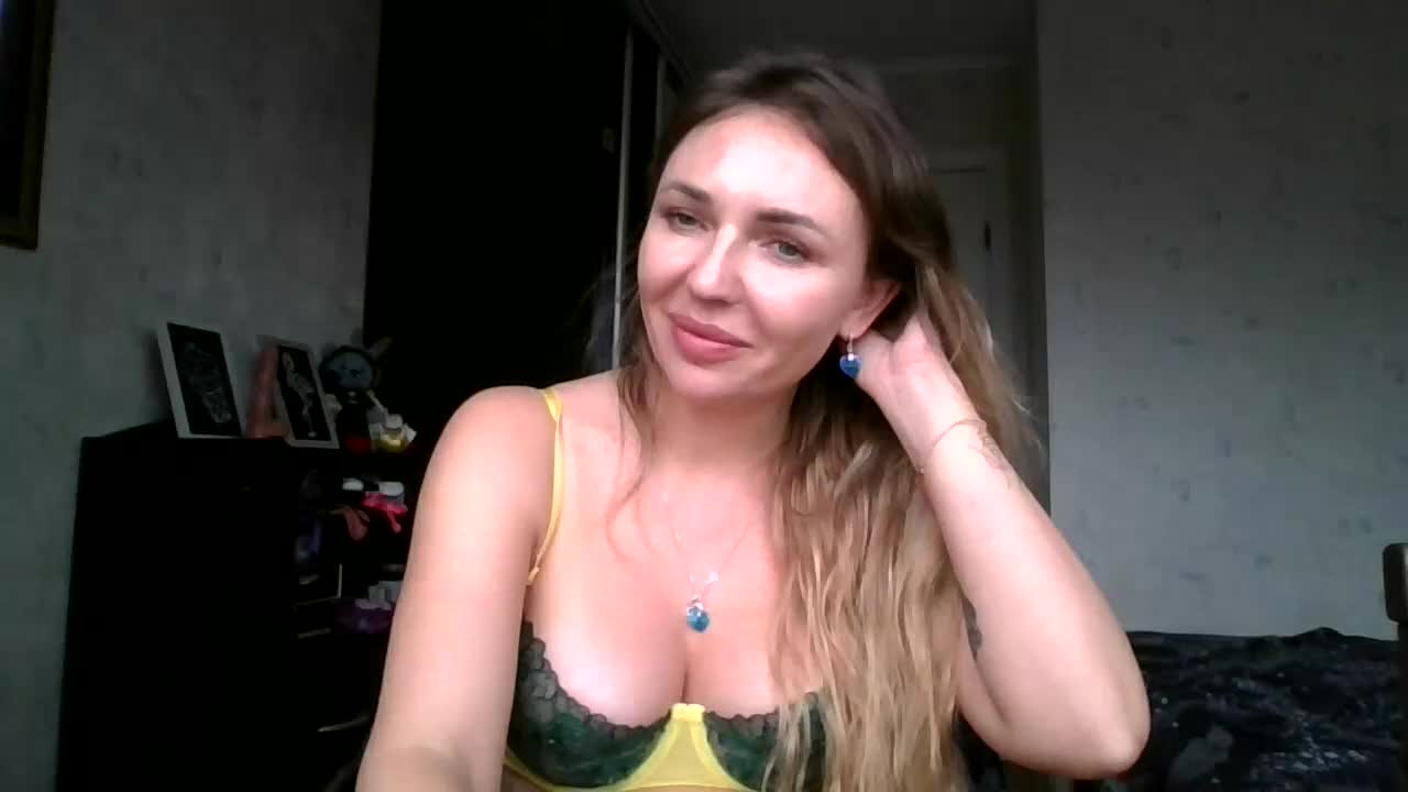 CuteAngelina Live Sex December 14, 2025