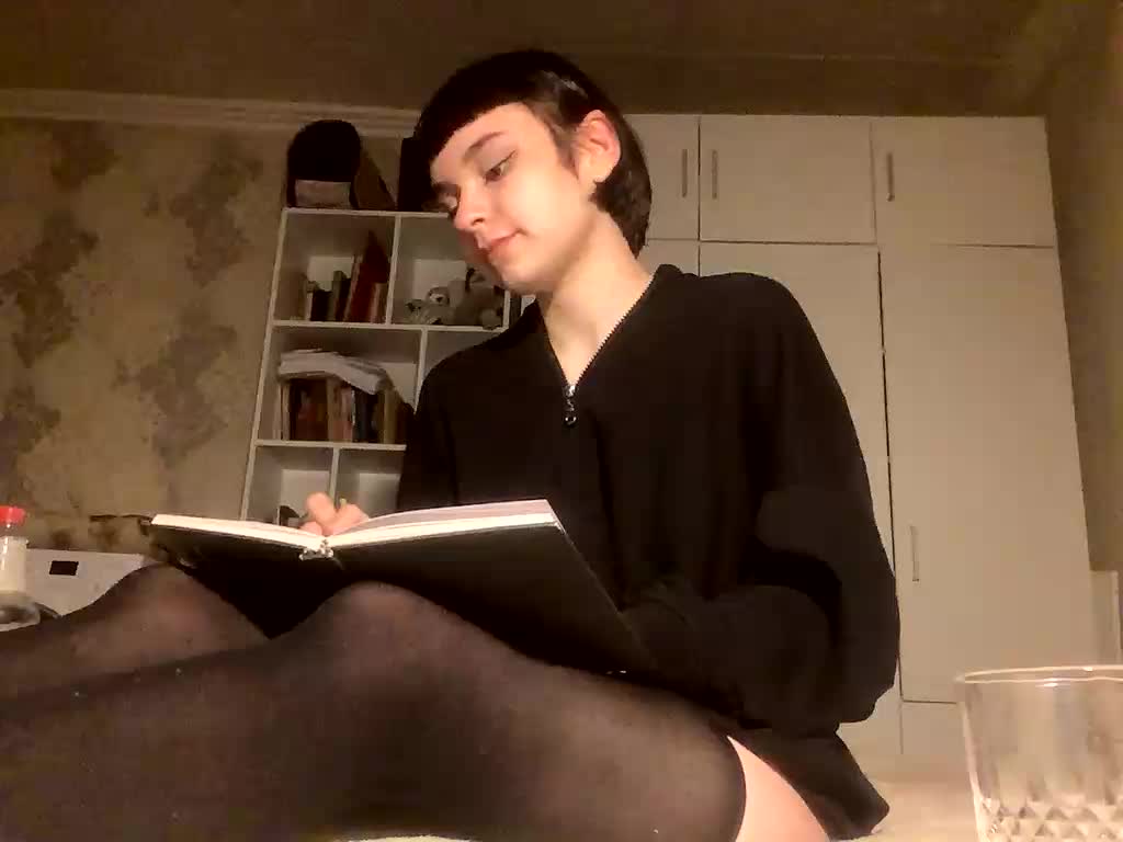 saintpiterskaya Live Sex December 13, 2025