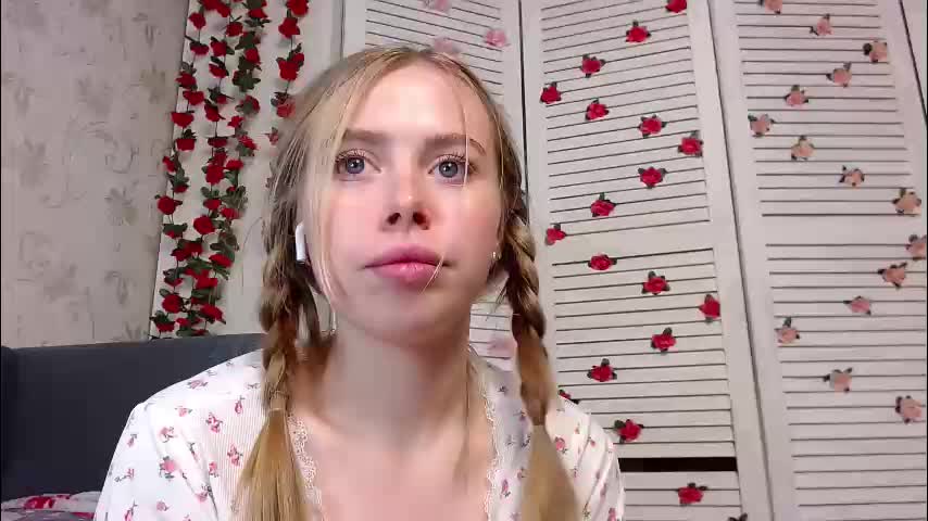 sofia_here Live Sex December 13, 2025