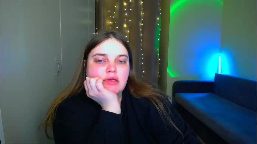 emma_dorn Live Sex December 14, 2025