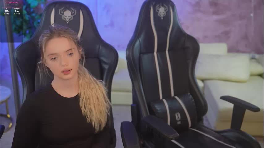 kira0541 Live Sex December 17, 2025