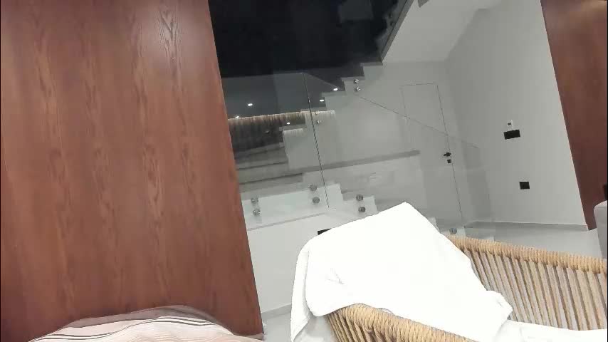 ehotlovea Live Sex December 14, 2025