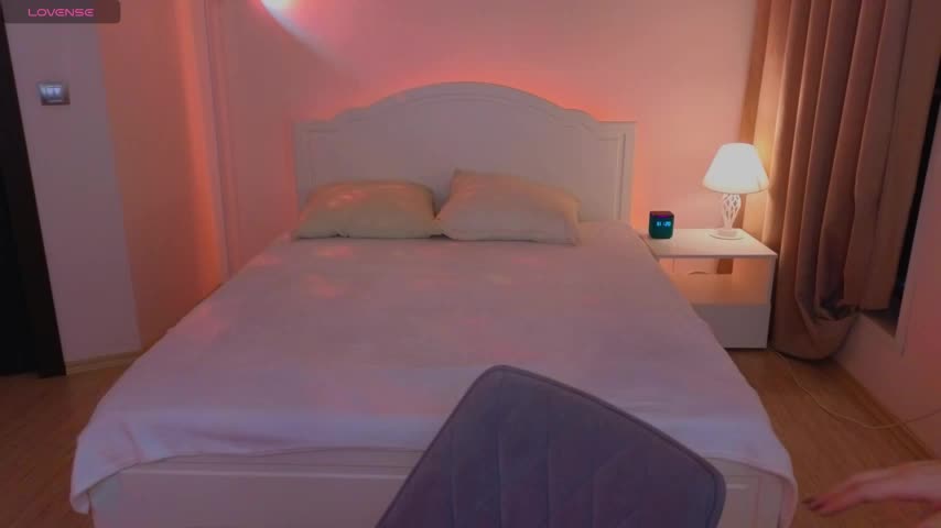 Hayle_Hill Live Sex 2025.11.12