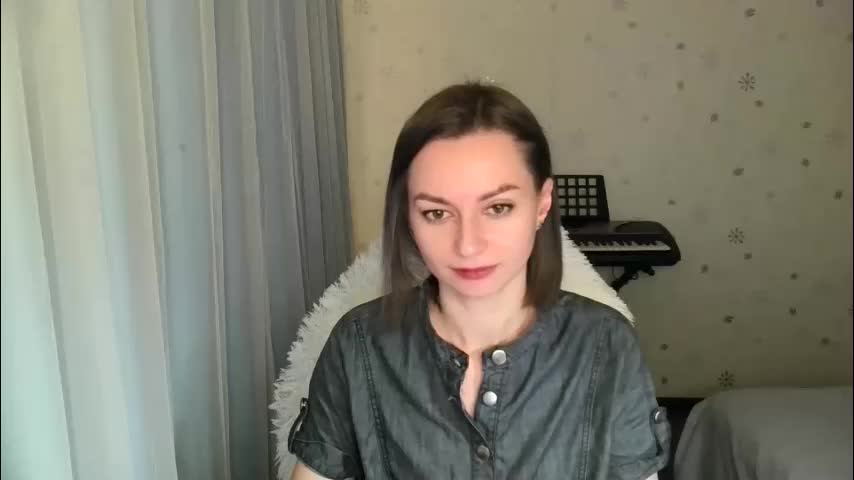 lunaa_bluee Live Sex December 14, 2025
