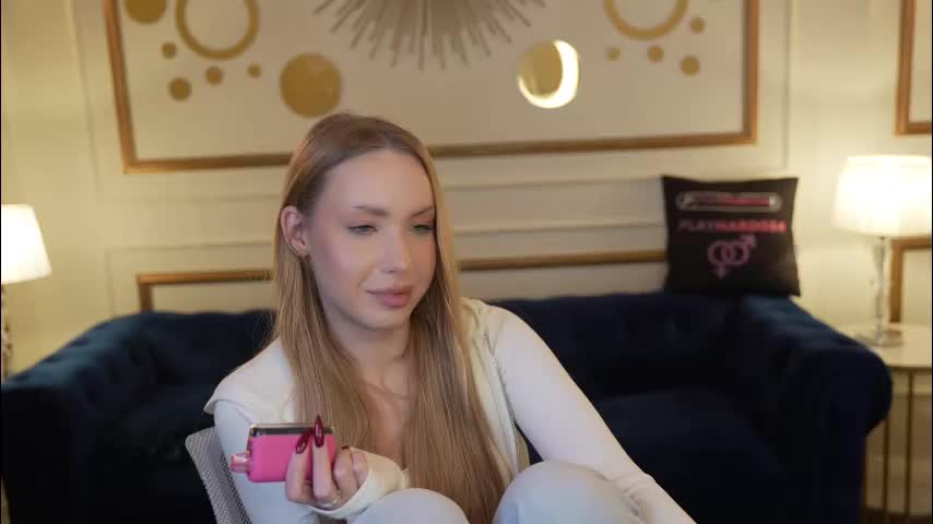 sweetdesiree_ Live Sex December 17, 2025
