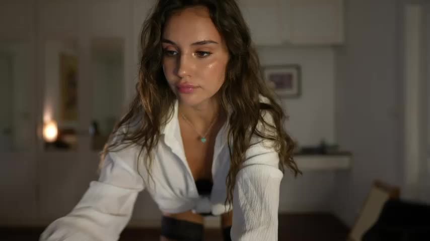 ValerieHill Live Sex December 13, 2025