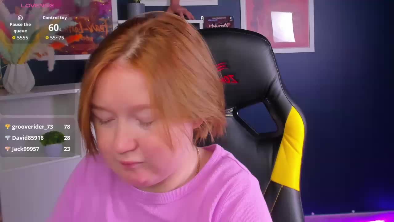 Sara-Moor Live Sex December 15, 2025